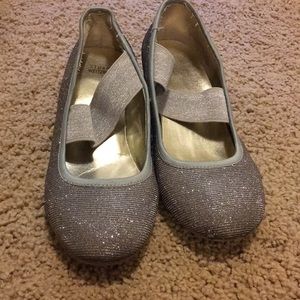 Stuart weitzman kids size 2 Great condition heels.